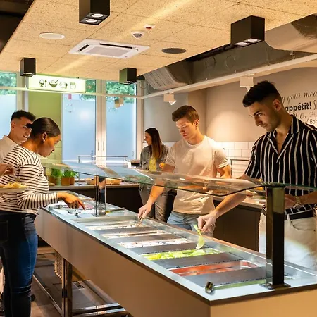 Otel A&o Wola Varşova