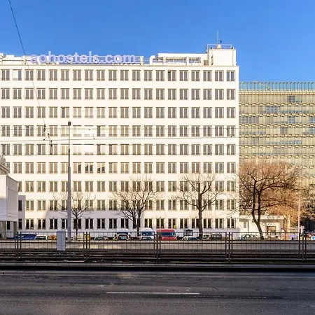 Hotel A&o Wola 2*