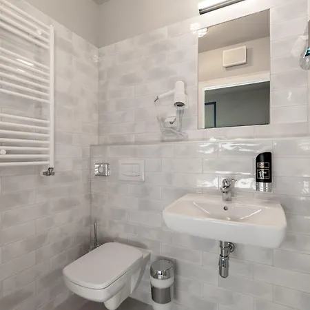 A&o Wola 2* Varşova