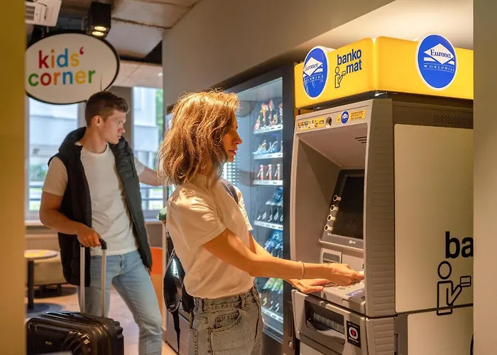 A&o Wola فندق وارسو