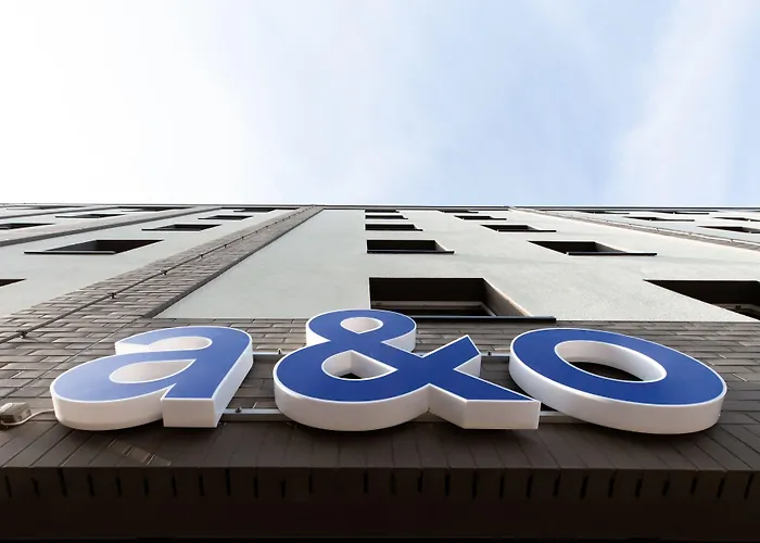 A&o Wola فندق وارسو